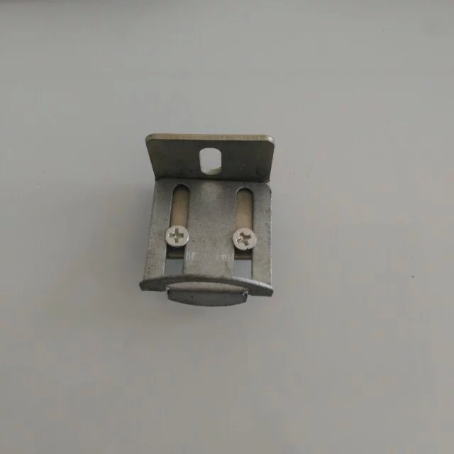 一体板扣件