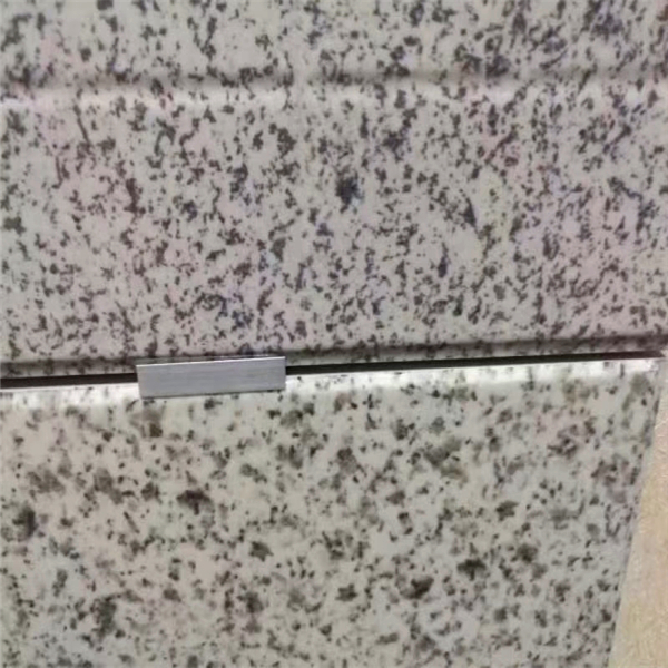 一体板锚固件